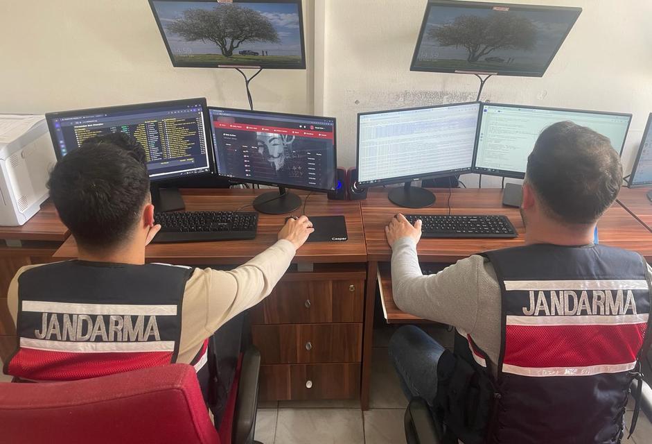 Aydın’da geniş çaplı siber operasyon: 5 ilçede eş zamanlı baskın