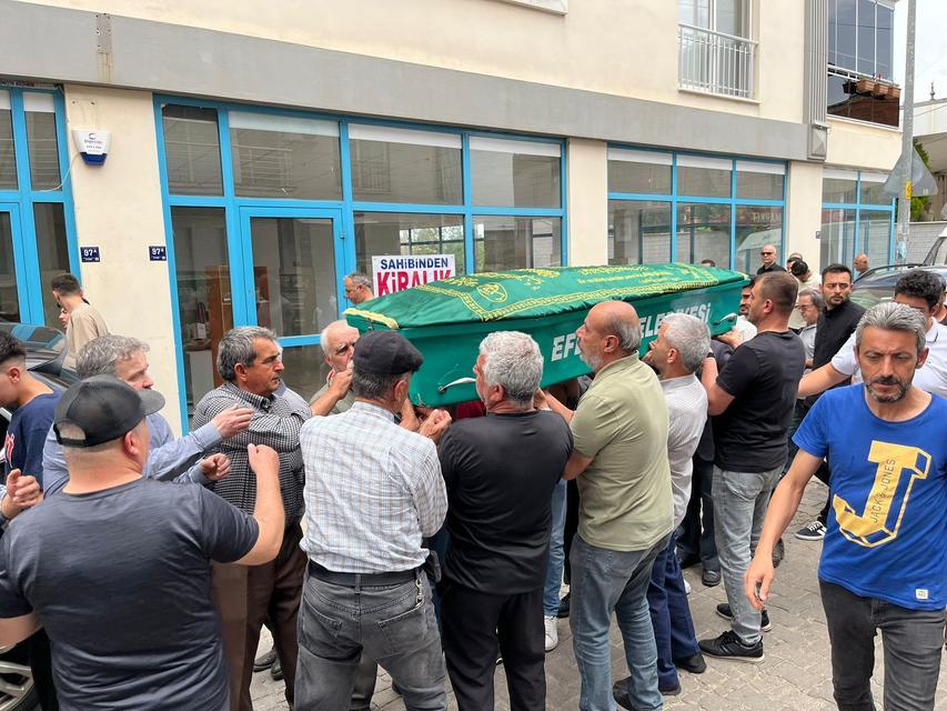 KALP KRİZİ GEÇİRİP HAYATINI KAYBEDEN MÜEZZİN TOPRAĞA VERİLDİ