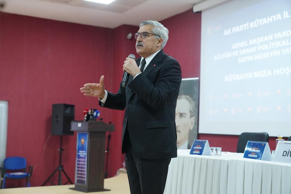 AK Parti Genel Başkan Yardımcısı Yayman, Kütahya'da konuştu
