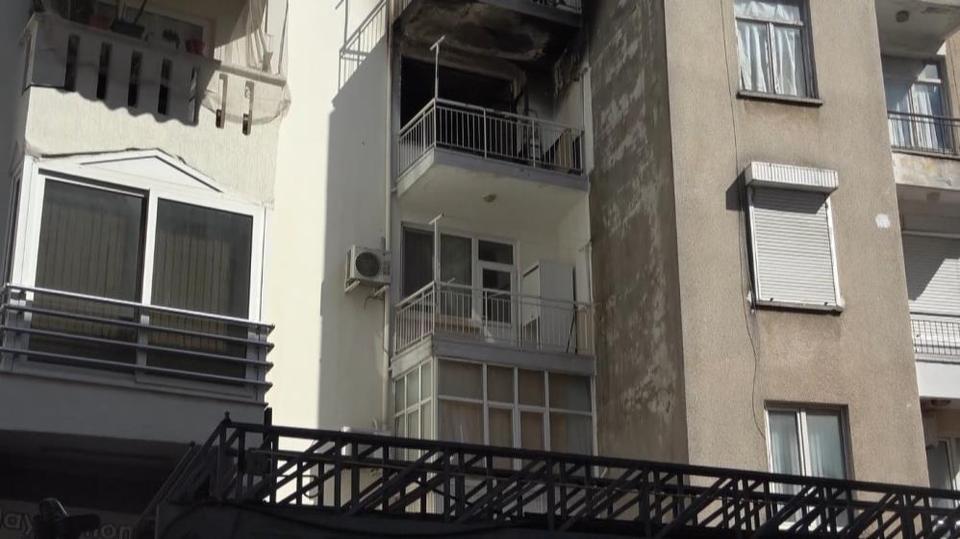Apartman dairesinde yangın: 1 yaralı