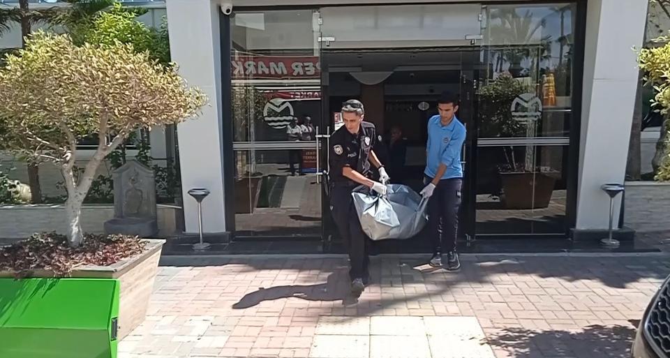 ALANYA'DA RUS VATANDAŞ KONAKLADIĞI OTELDE ÖLÜ BULUNDU