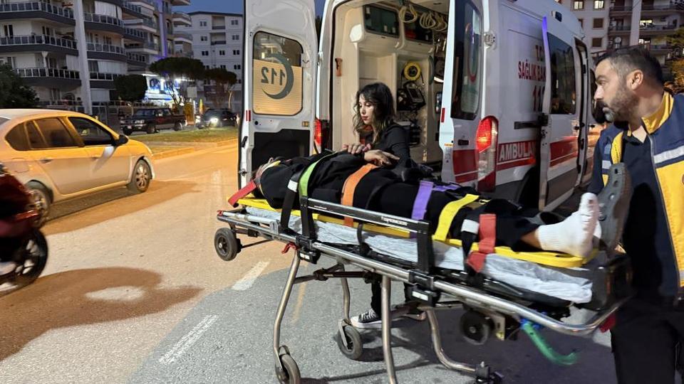 Otomobil ile motosiklet çarpıştı: 1 yaralı