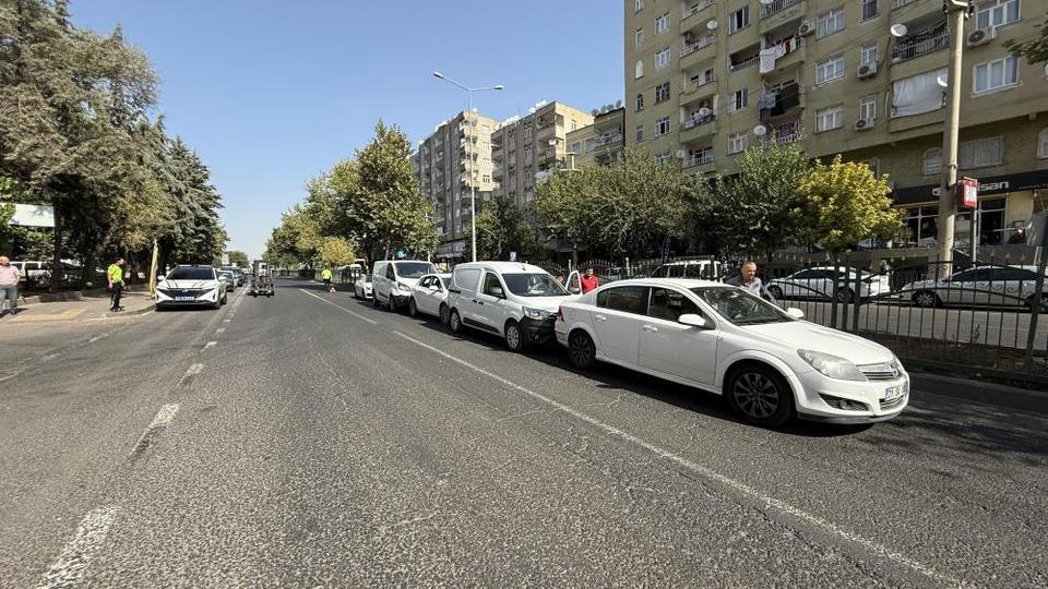 5 araçlı zincirleme trafik kazası