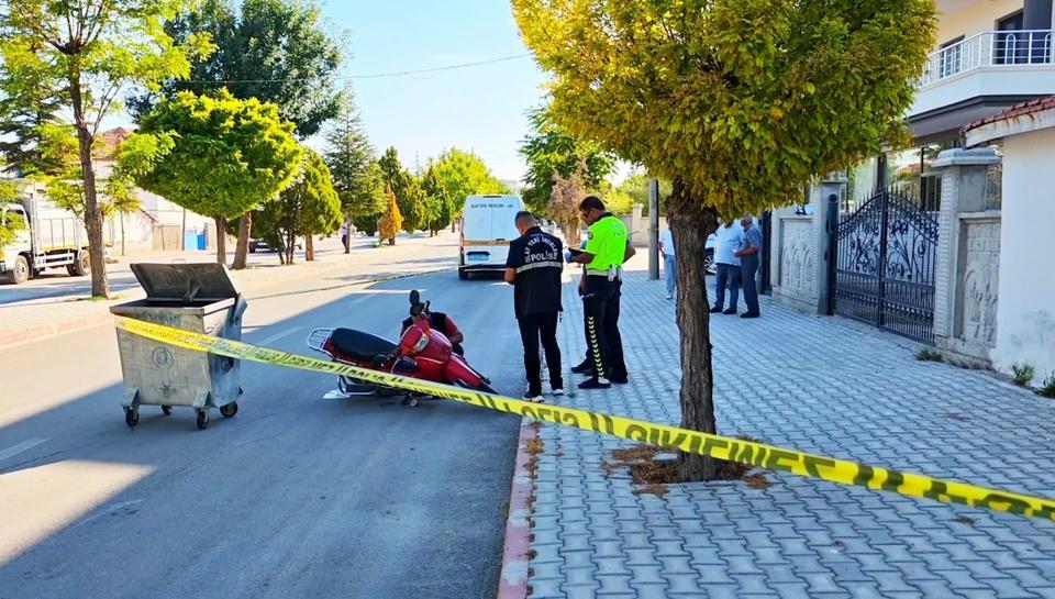 Motosiklet üzerinde kalp krizi geçiren kişi hayatını kaybetti