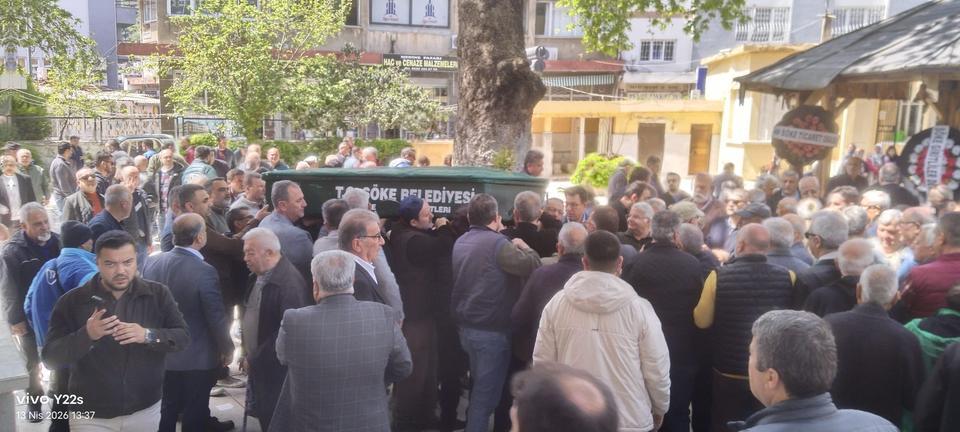 Söke nin Sevilen Esnafu Son Yolculuğuna  Uğurlandı