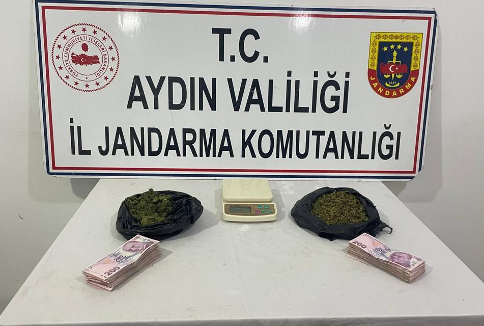 Aydın’da satışa hazır 241 gram esrar ele geçirildi