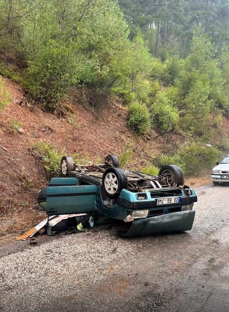 Takla atan otomobilde baba öldü, kızı yaralandı