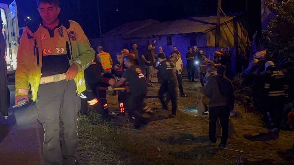 Otomobilin takla attığı kazada karı-koca yaralandı