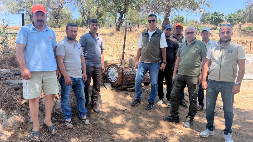 YABAN HAYVANLARI İÇİN SU YALAKLARI YAPILDI