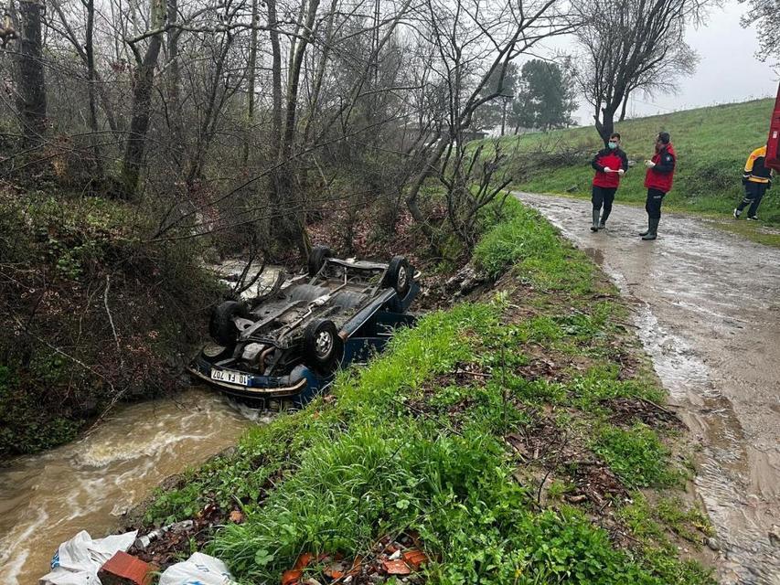 Derede erkek cesedi bulundu