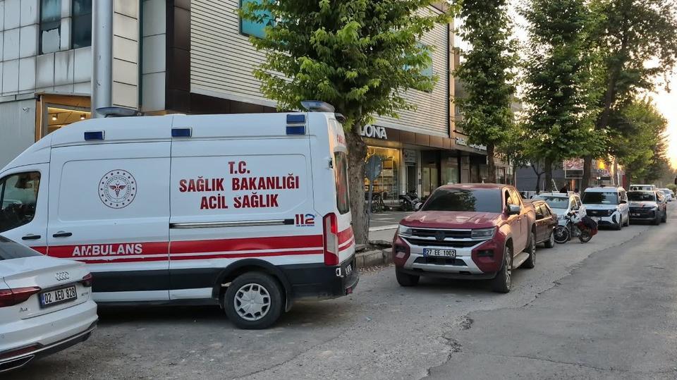 53 yaşındaki adam yalnız yaşadığı evinde ölü bulundu