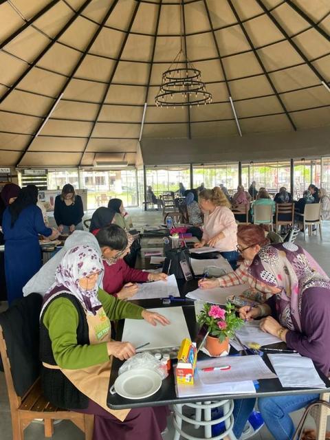 Germencik’te resim kurslarına yoğun ilgi