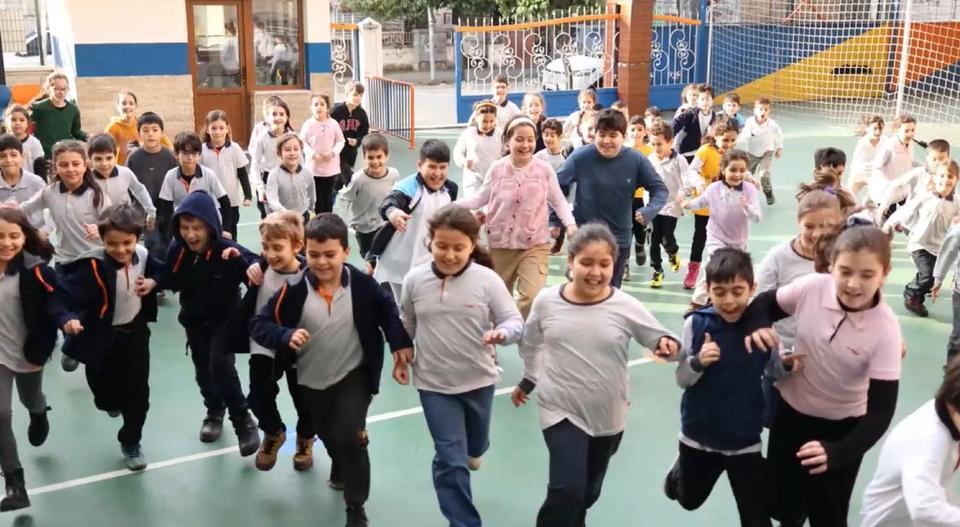 Aydın İsabet Okulları’ndan oryantasyon eğitim şenliği