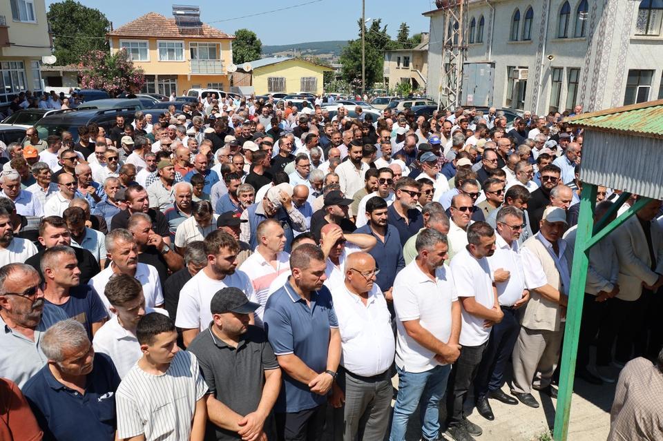 19 yaşında hayatını kaybeden Emircan toprağa verildi