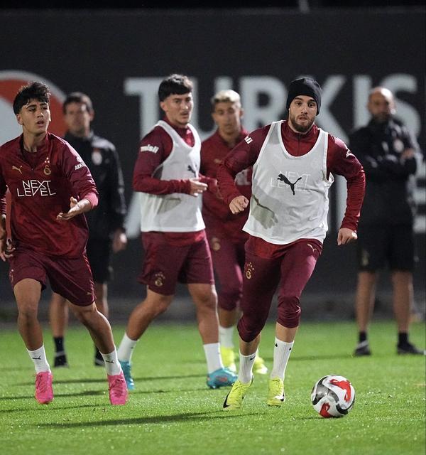 Galatasaray, Başakşehir maçı hazırlıklarına başladı