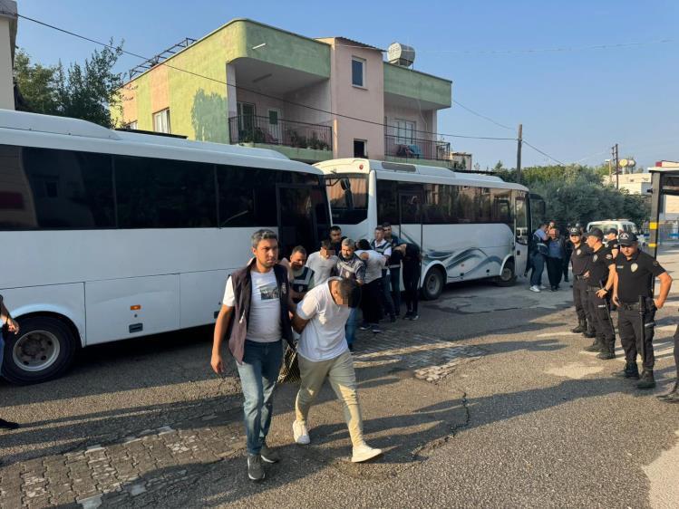 14 YAŞINDAKİ KIZA CİNSEL İSTİSMAR OLAYINDA 10 TUTUKLAMA