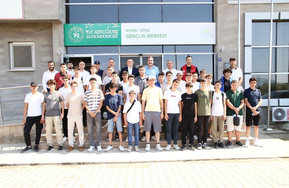Köşklü gençler, Çanakkale Kültür ve Tarih Kampı'na uğurlandı