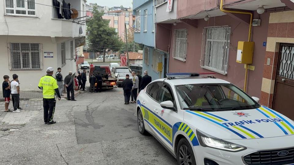 Patpat devrildi: Dede ve torunu yaralandı