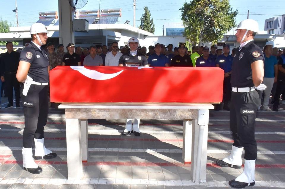 Polis memuru kalbine yenildi