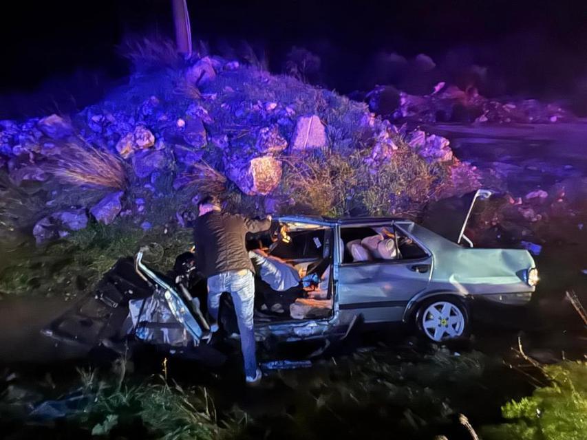 Karayolu savaş alanına döndü: 3 yaralı