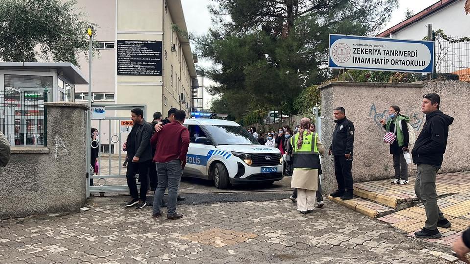 ONİKİŞUBAT MİLLİ EĞİTİM MÜDÜRÜ BULUT: "20 ÖĞRENCİMİZ TEDBİR AMAÇLI HASTANEYE KALDIRILDI"