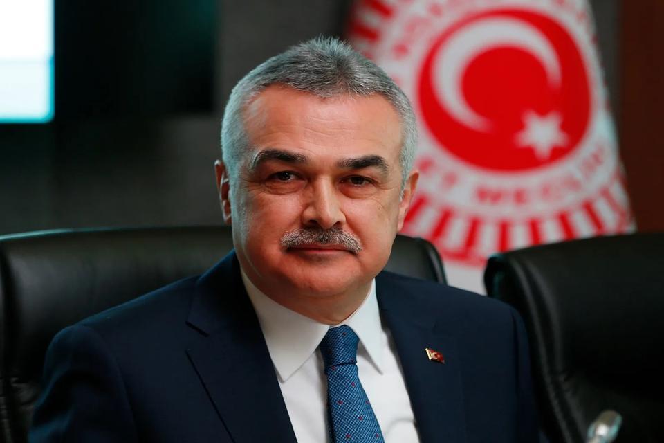 Savaş: “Cumhuriyet, geçmişimizin olduğu kadar geleceğimizin de teminatıdır”