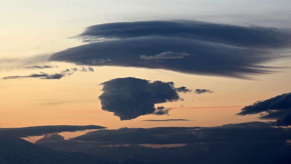 Türkiye semalarında Trump'a benzeyen bulut oluştu