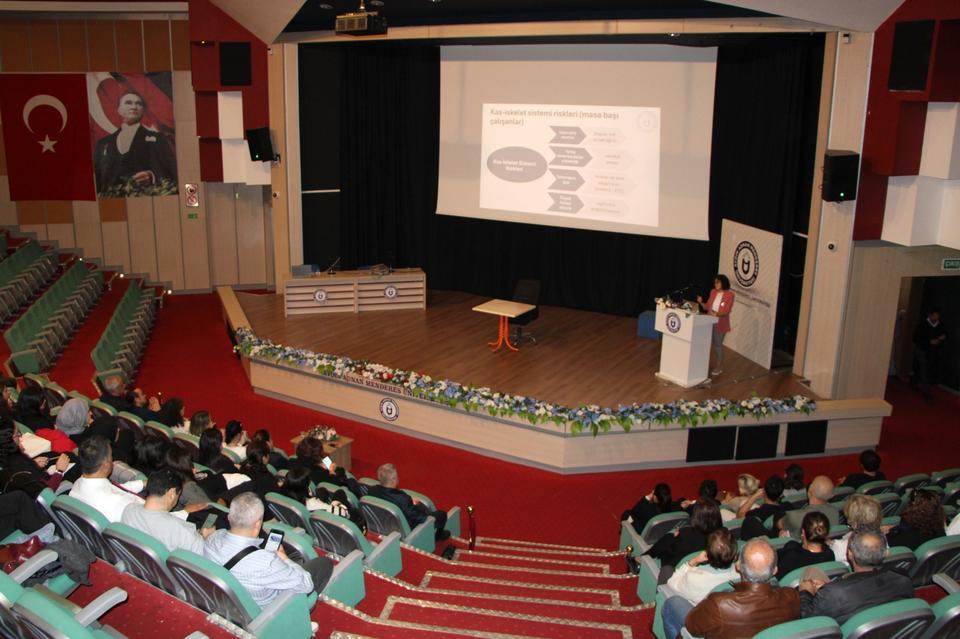 ADÜ'den ergonomi eğitimi