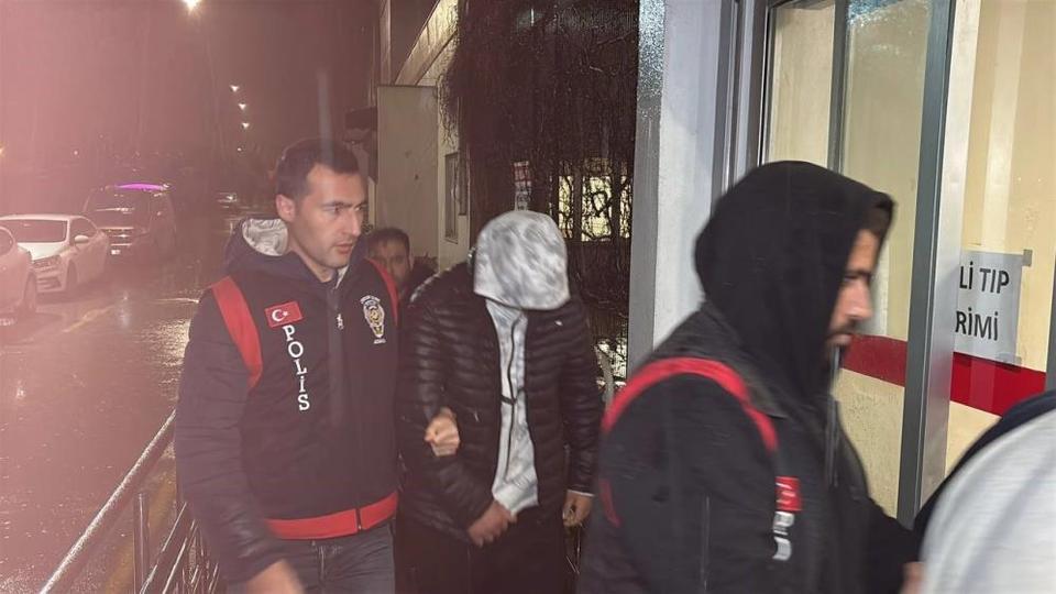 Sigara kavgası kanlı bitti:1 ölü, 2 yaralı, 5 tutuklu