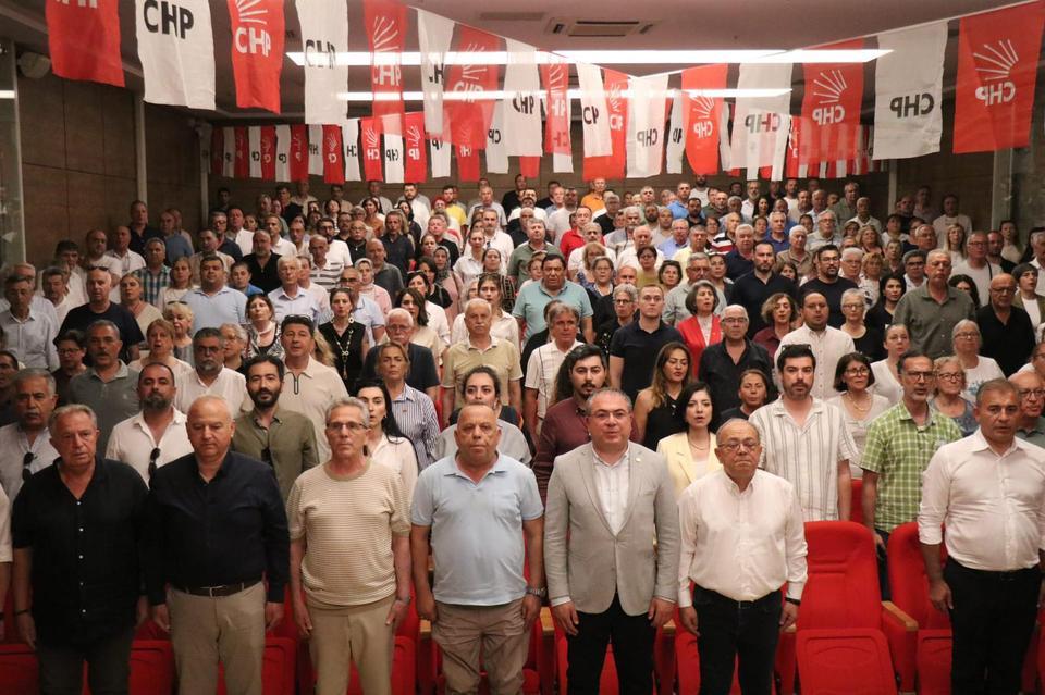 Başkan Özel’den Özgür Özel’e destek: “Önce kurultay, sonra iktidar”
