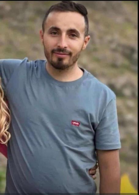 Araç içinde ölü bulundu