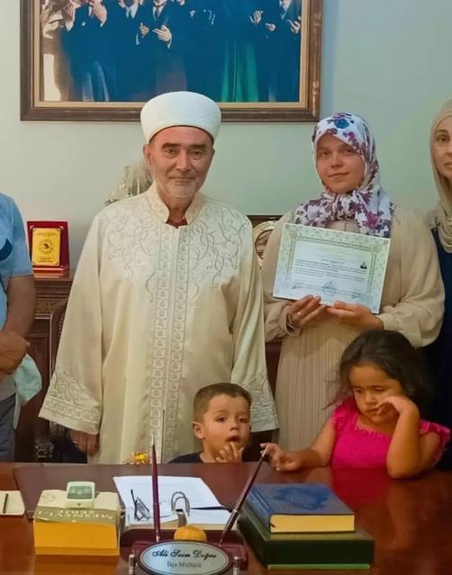 Hollanda'dan geldi Söke’de İslam’ı seçti