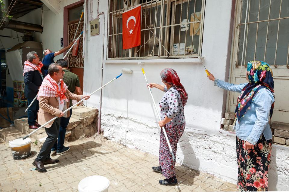 Kızılcaköy renkleniyor