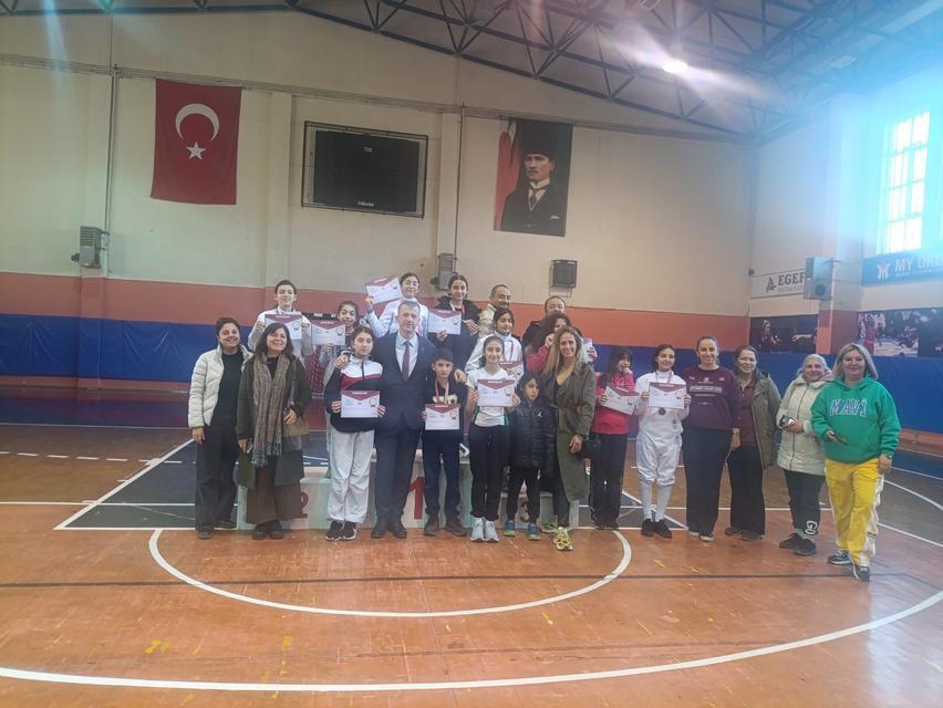 AYDIN'DA ESKRİM HEYECANI SONA ERDİ
