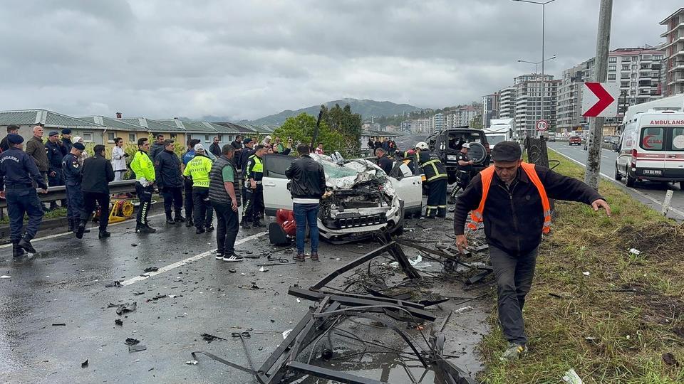 Feci kaza: 1 ölü, 7 yaralı
