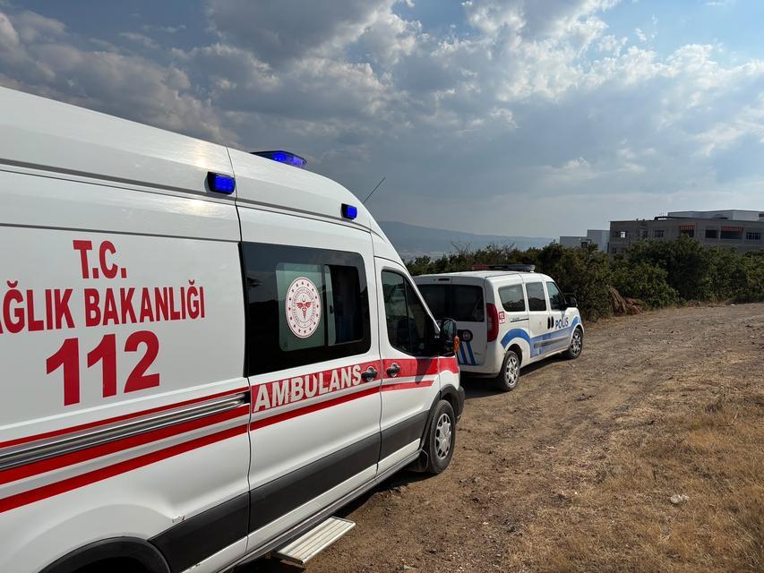 Boş arazide bir kişi ölü bulundu