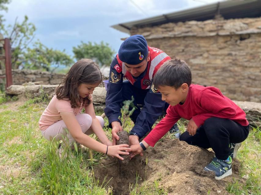 Aydın’da minik yüreklere doğa sevgisi aşılandı