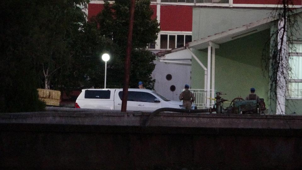 Özel güvenlik görevlileri arasında silahlı kavga