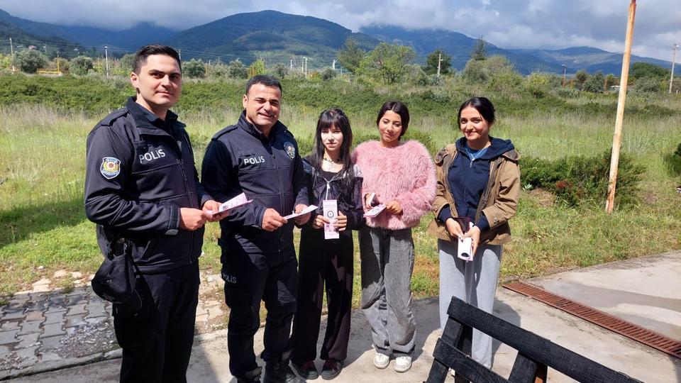 Emniyetten MYO öğrencilerine KADES bilgilendirmesi