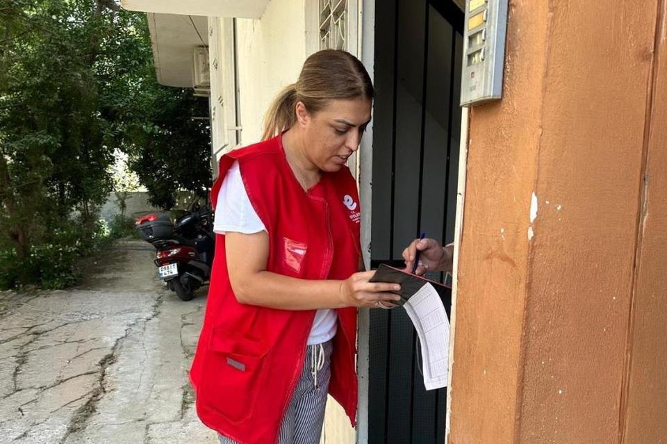 Efeler Belediyesi’nden ihtiyaç sahiplerine doğrudan destek