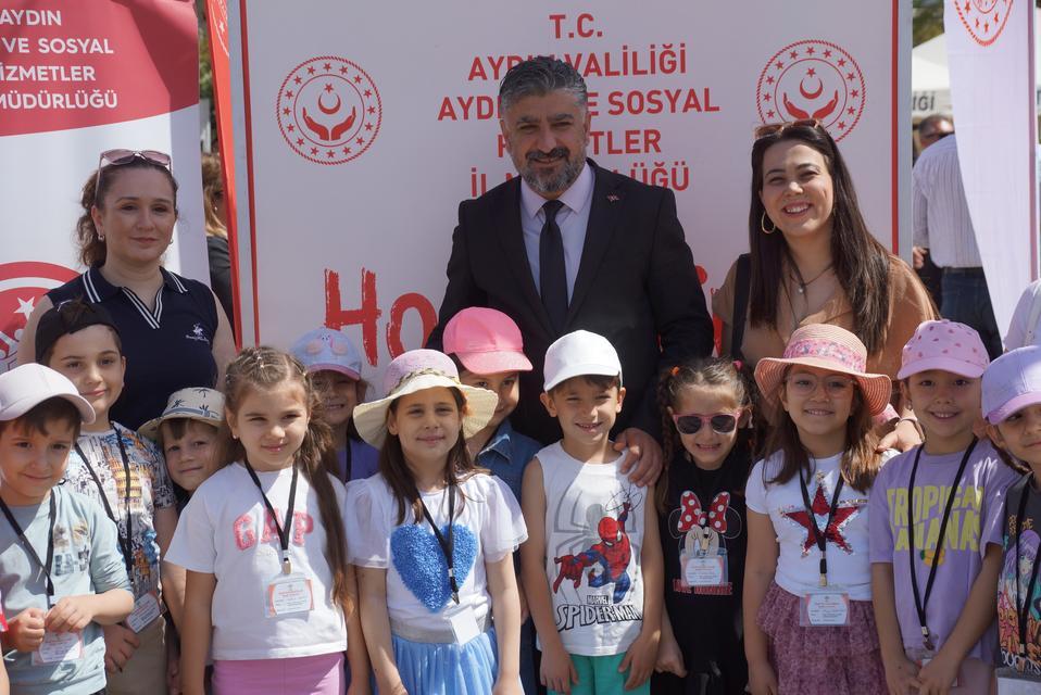 AYDIN'DA AİLE YILI KORTEJ YÜRÜYÜŞÜ YAPILDI