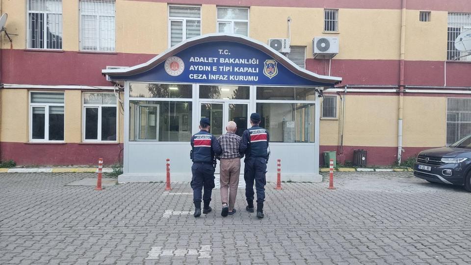 Aydın'da uyuşturucu suçundan hükümlü dede yakalandı