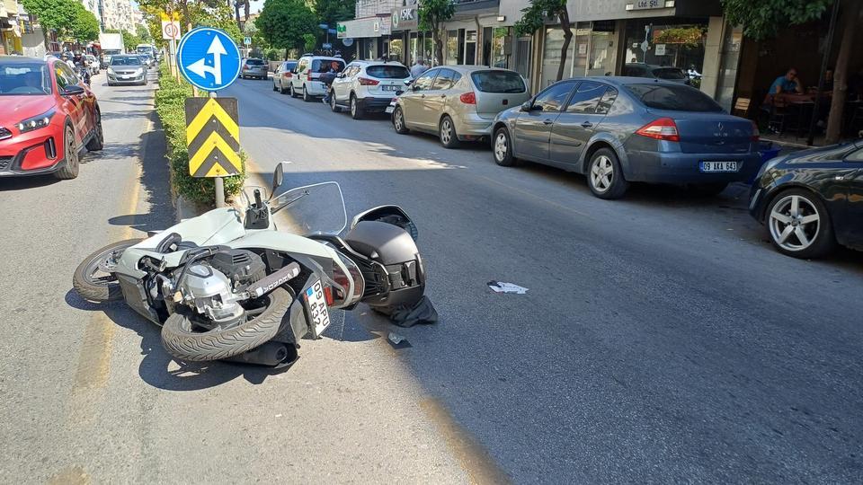 Aydın'da otomobil ile motosiklet çarpıştı