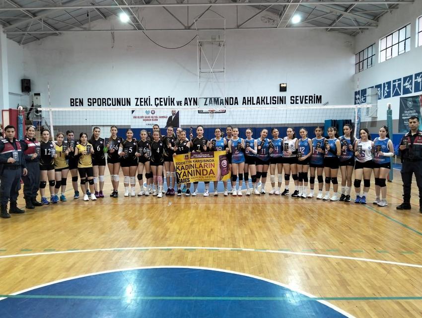 Aydın'da Jandarma sporcuları bilgilendirdi
