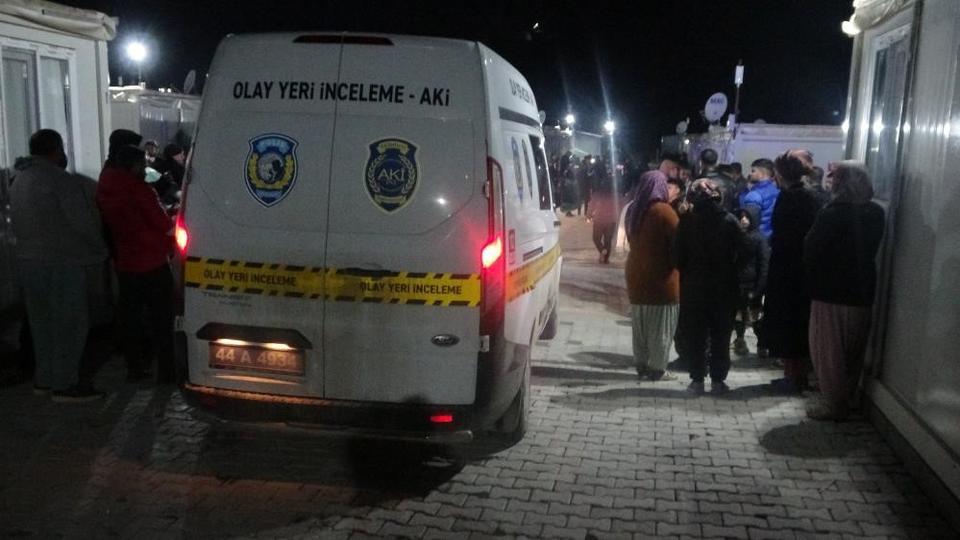 Husumetlilerin silahlı kavgası kanlı bitti