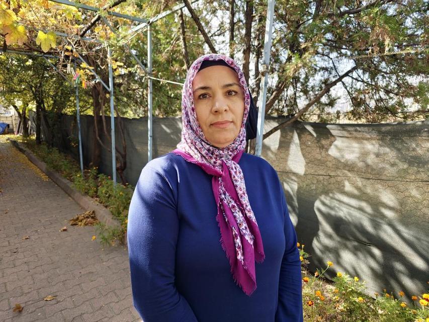 Özel hastanede guatr ameliyatına girdi, sesinden oldu