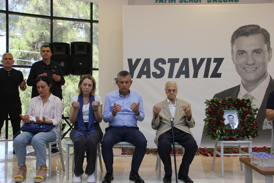 Ferdi başkanın ailesine taziye akını devam ediyor