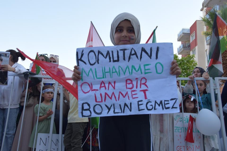 AYDIN'DA GAZZE İÇİN KONVOY DÜZENLENDİ