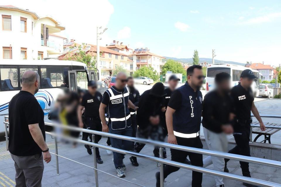 Fuhuş operasyonunda 8 şüpheli tutuklandı, 6 yabancı uyruklu kadın kurtarıldı