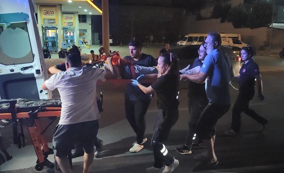 Aydın'da feci kaza! Motosiklet refüje savruldu, sürücü kaçtı